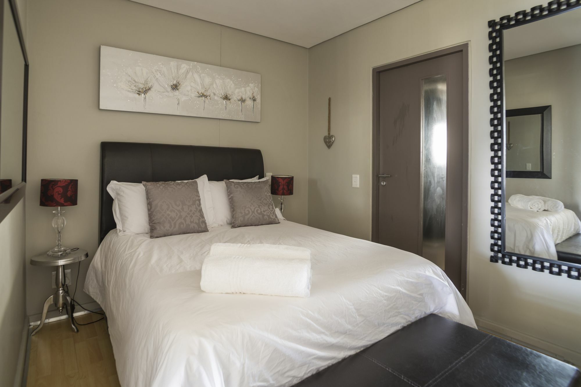 Property 24-7 Apartment Cape Town Luaran gambar