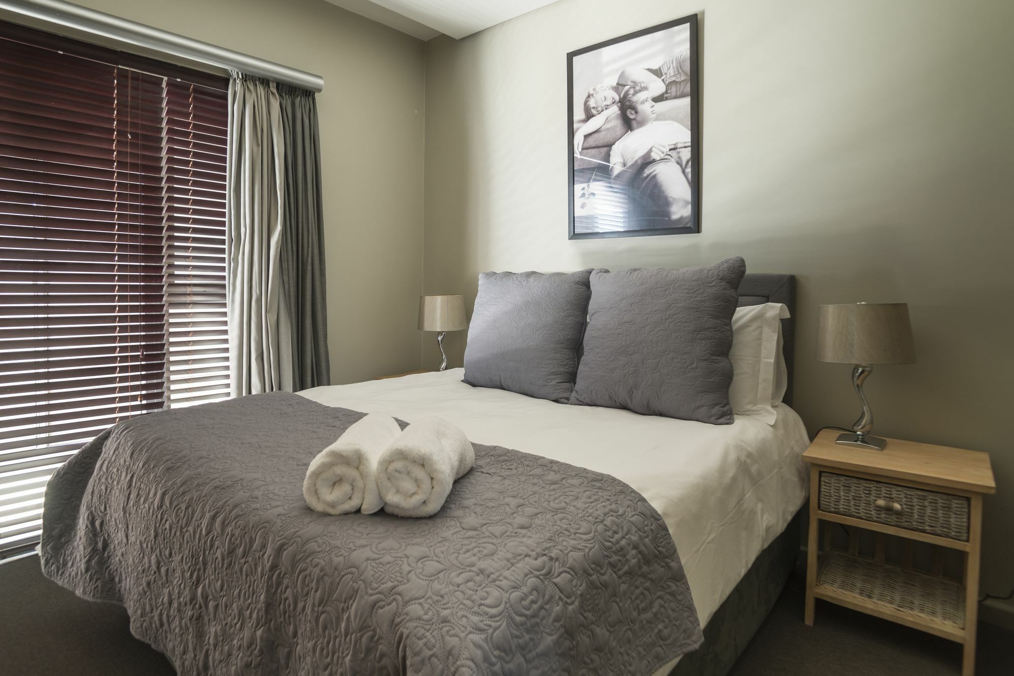 Property 24-7 Apartment Cape Town Luaran gambar